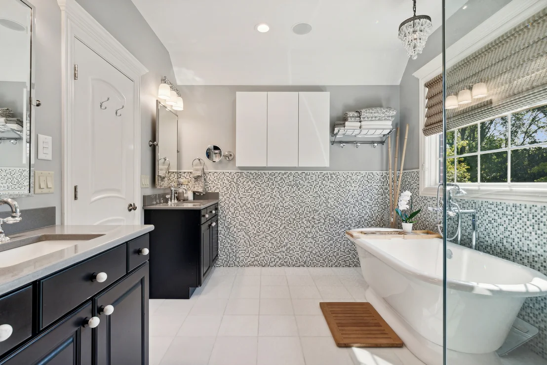 Photo of 438 Birch Street