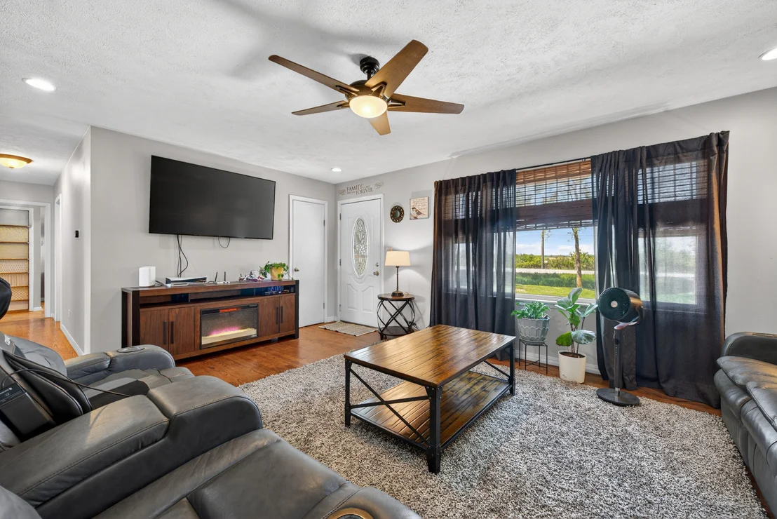 Photo of 6395 PINE BLUFF Road