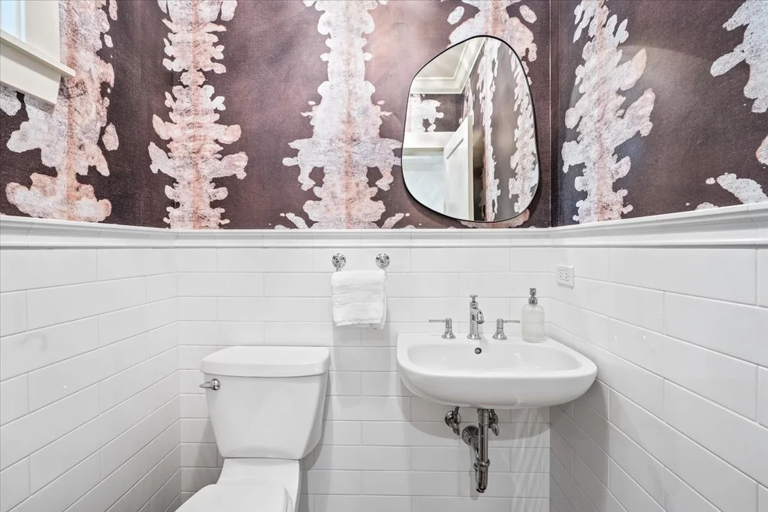 Photo of 1303 Maple Avenue