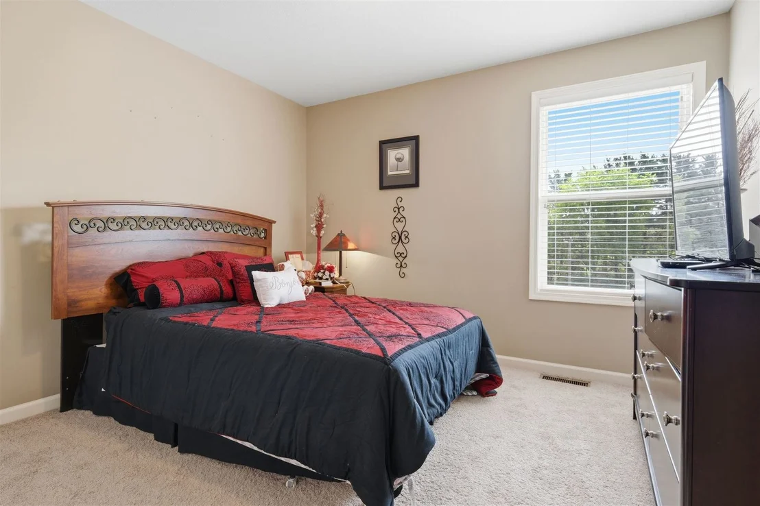 Photo of 5403 Ferryman Road