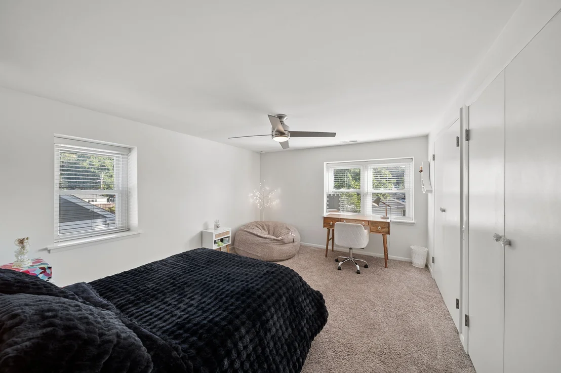 Photo of 9043 Bartlett Avenue