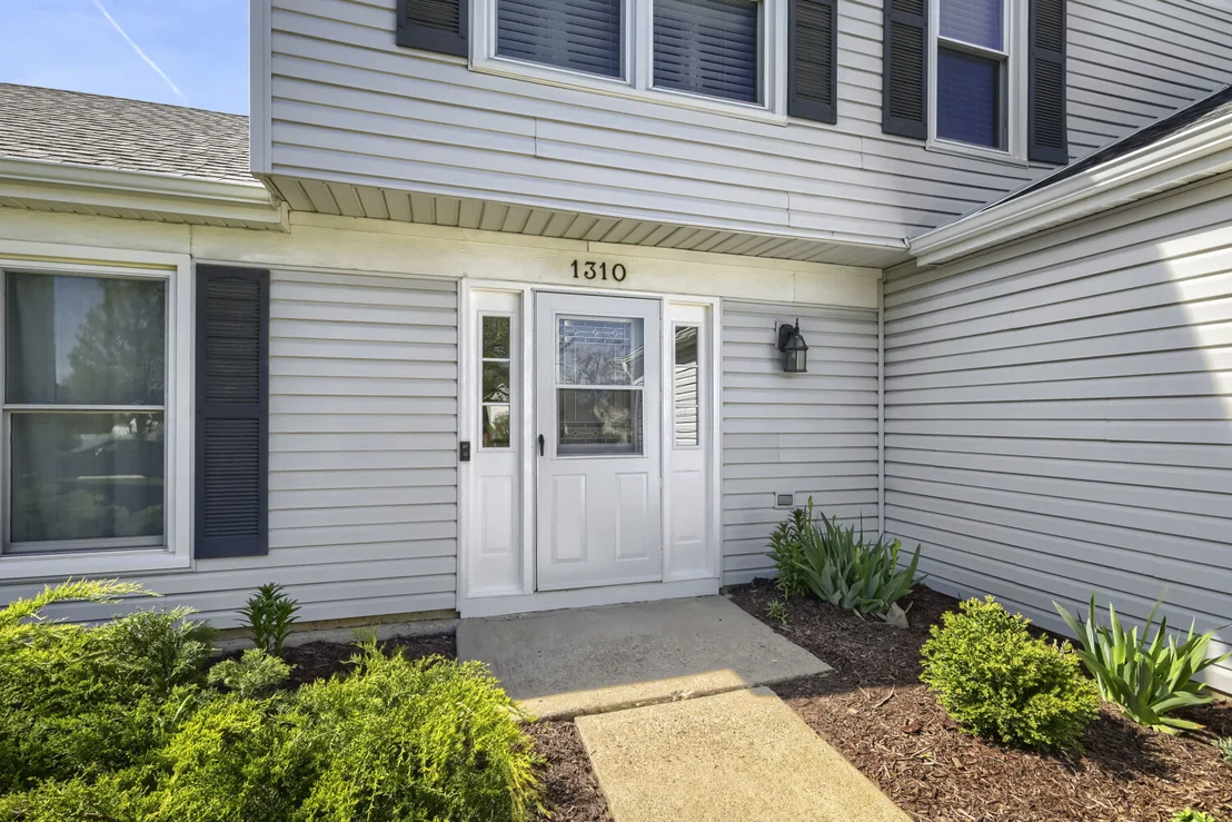 Photo of 1310 W Darlington Circle