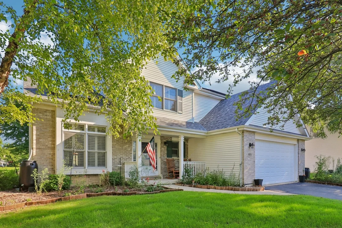 Photo of 485 Spring Ridge Drive