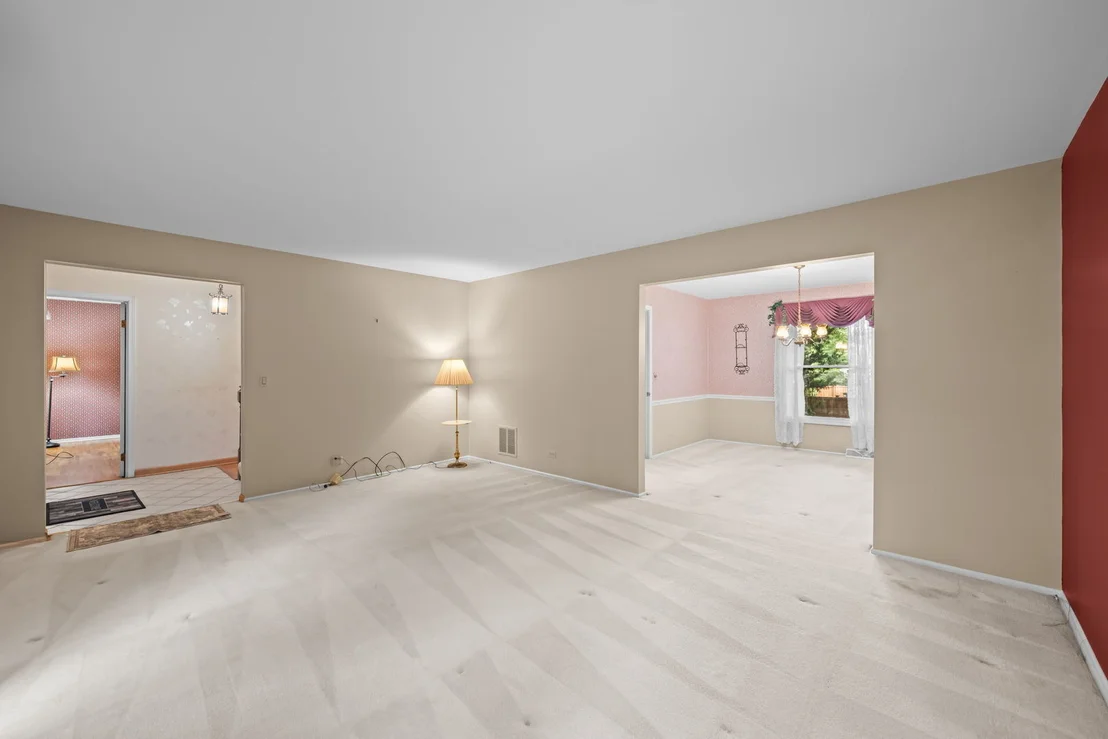Photo of 321 Ambleside Drive