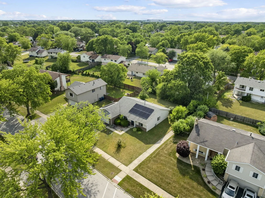 Photo of 116 Cloverleaf Road