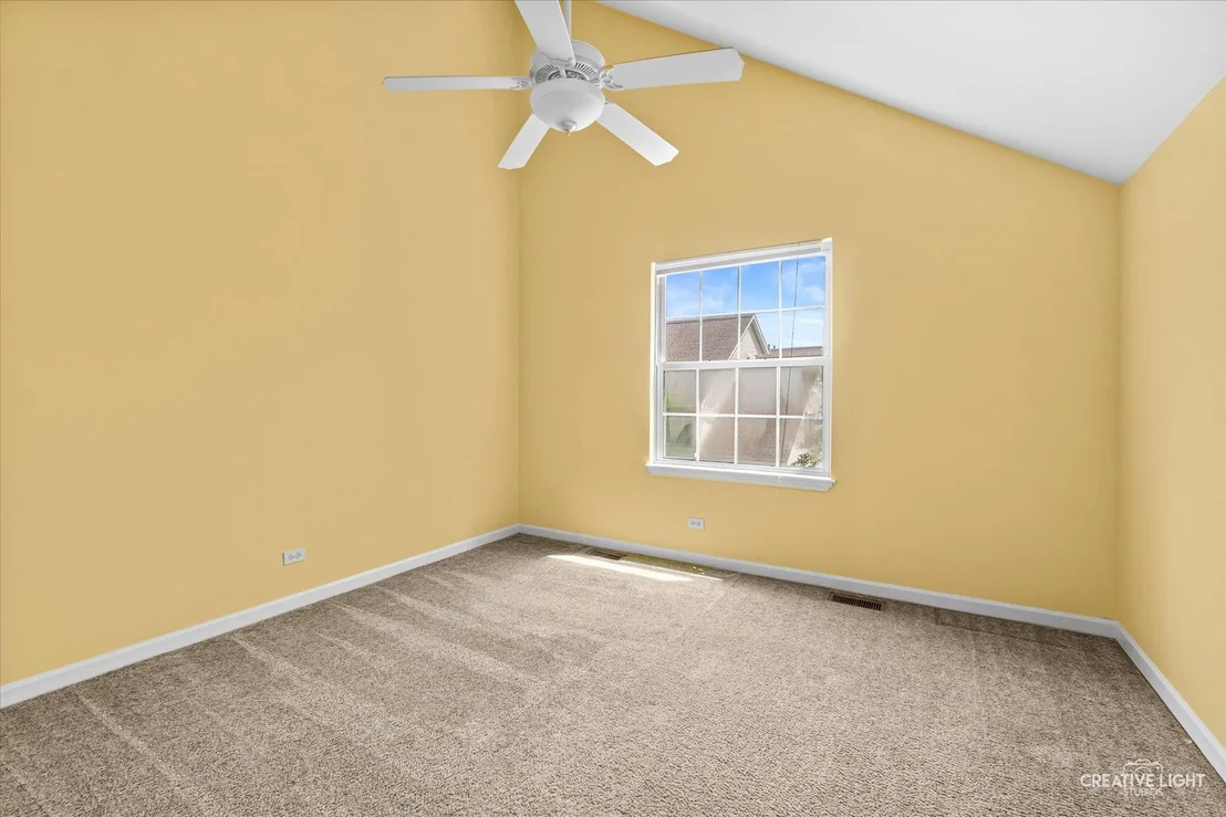 Photo of 1404 Laurel Oaks Drive