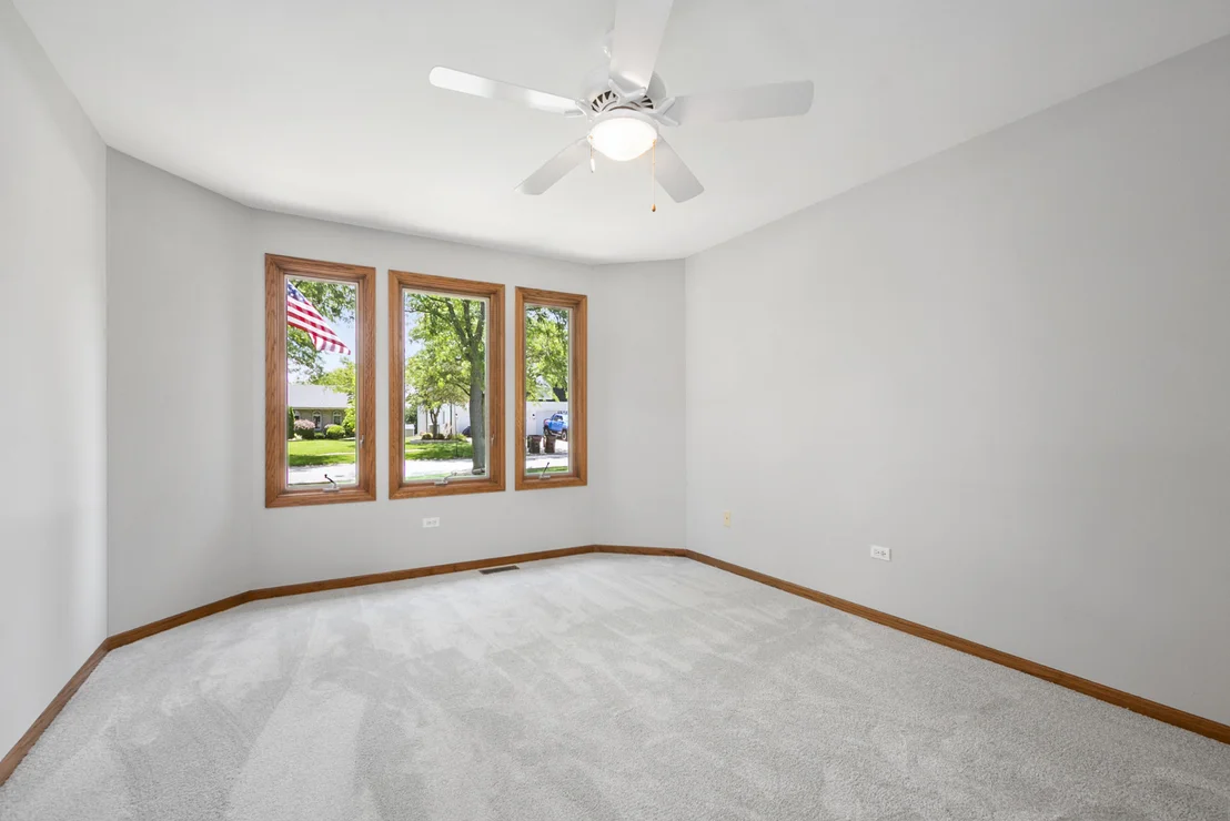 Photo of 9342 Sutton Place