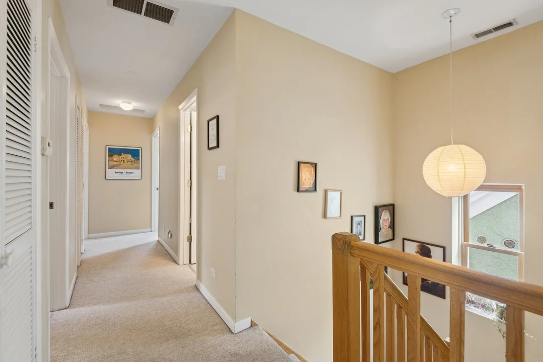 Photo of 2149 Hartrey Avenue