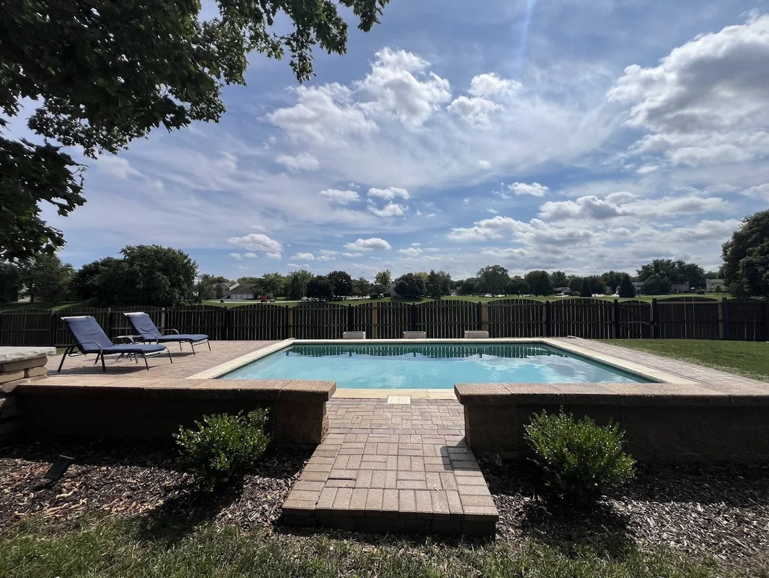 Photo of 115 ABBEYWOOD Circle