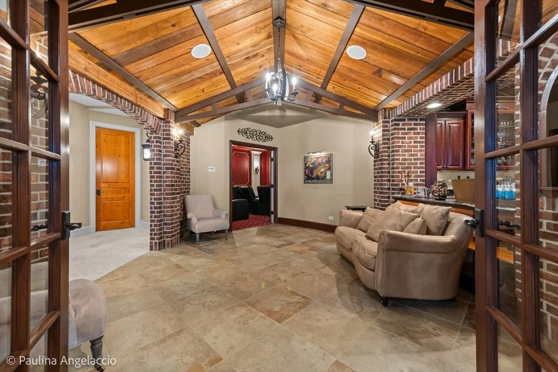 Photo of 414 Dana Lane