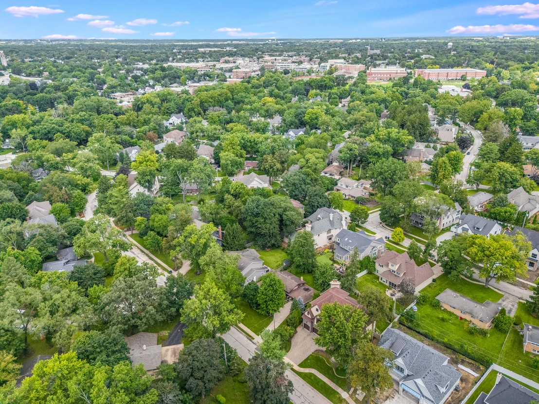 Photo of 720 Willow Road