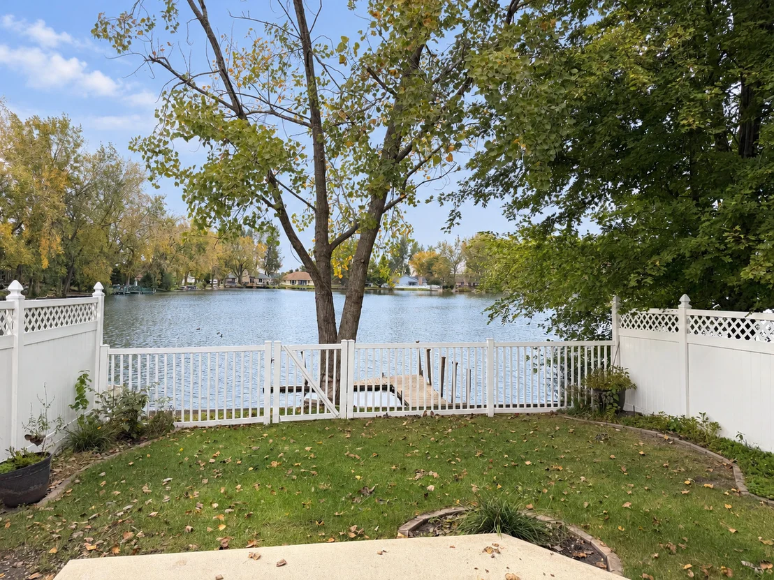 Photo of 1069 Lincoln Drive