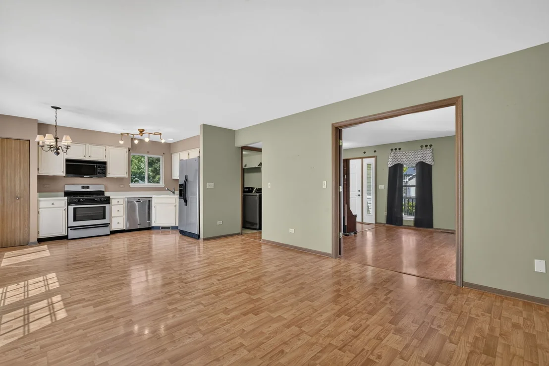 Photo of 667 Harvest Drive