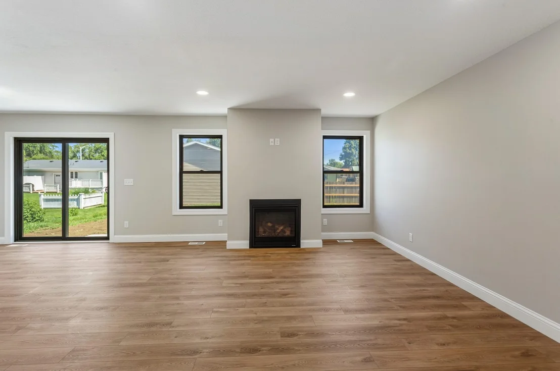 Photo of 202 W Evergreen Drive
