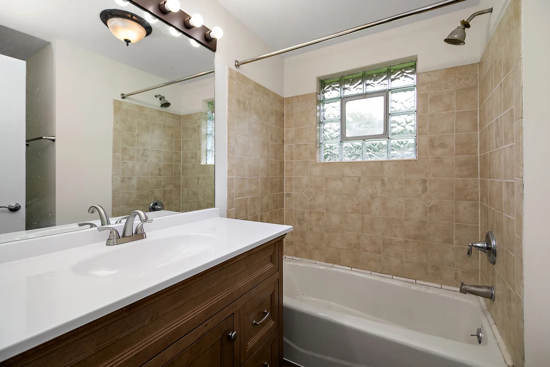 Photo of 112 N El Dorado Drive
