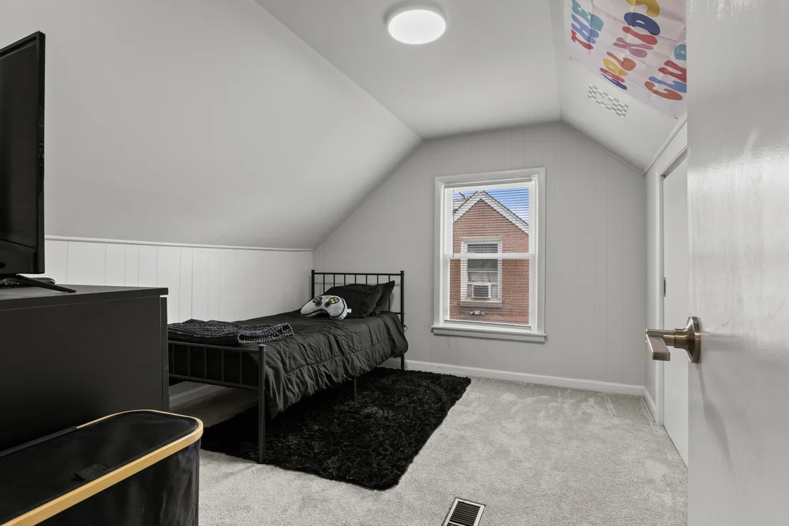 Photo of 1012 Leith Avenue