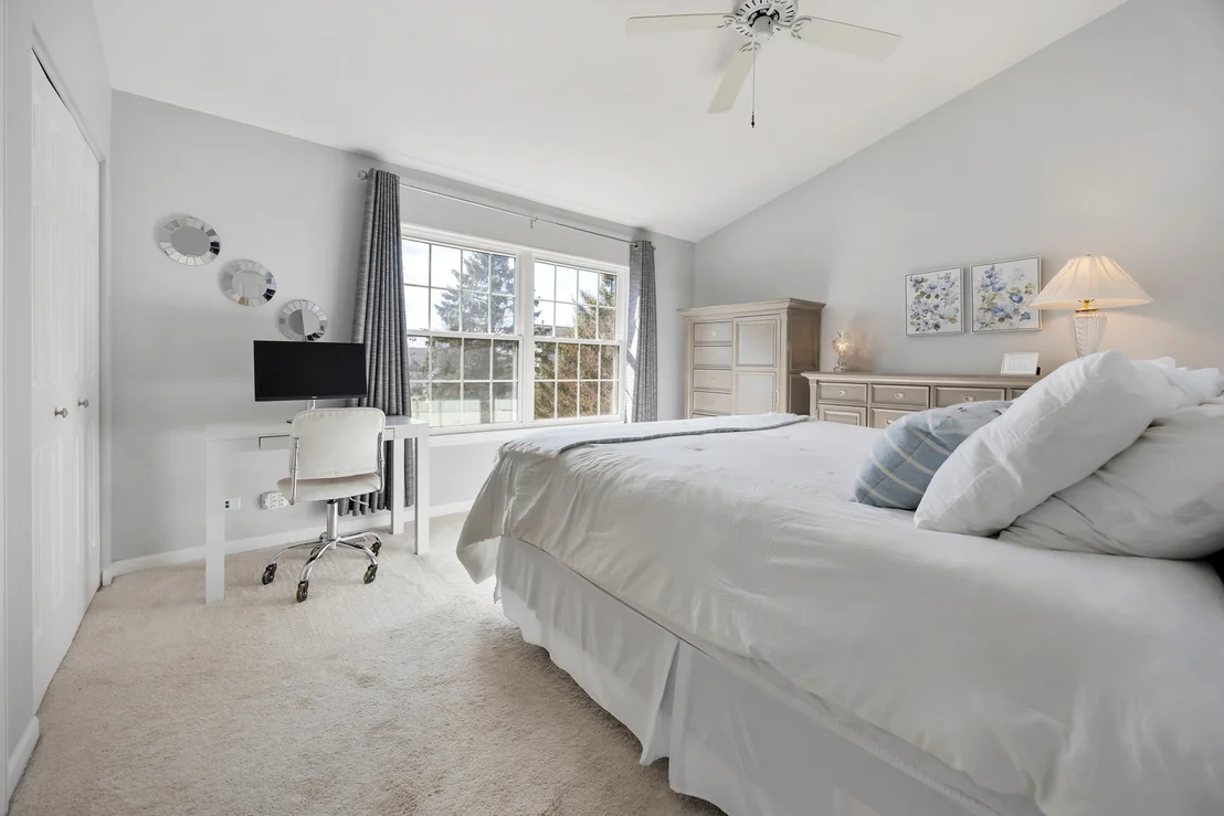 Photo of 6151 Golfview Drive