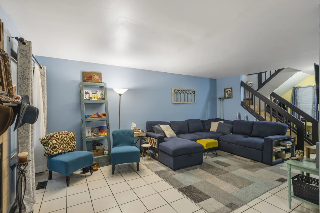 Photo of 145 Winchester Drive