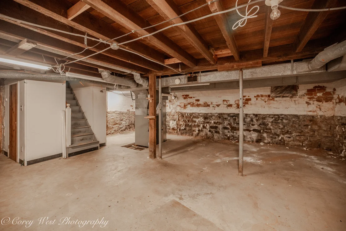 Photo of 300 S MAIN Street