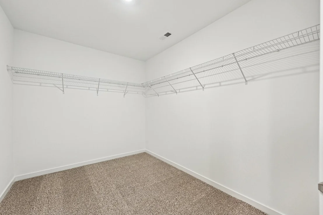 Photo of 989 Emerald Drive
