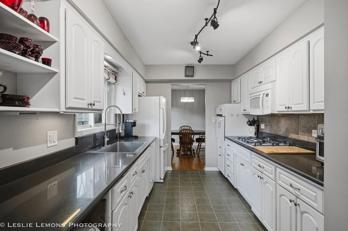 Photo of 3S328 Juniper Lane
