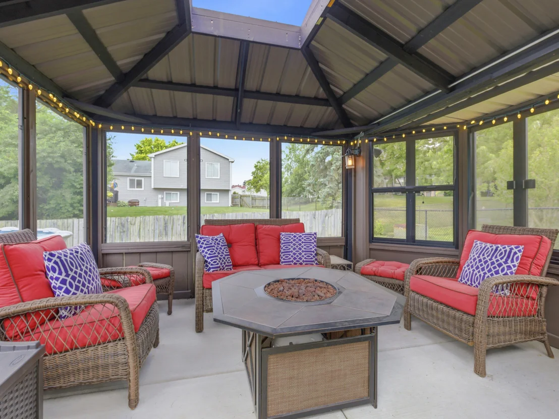 Photo of 1158 Pinetree Lane