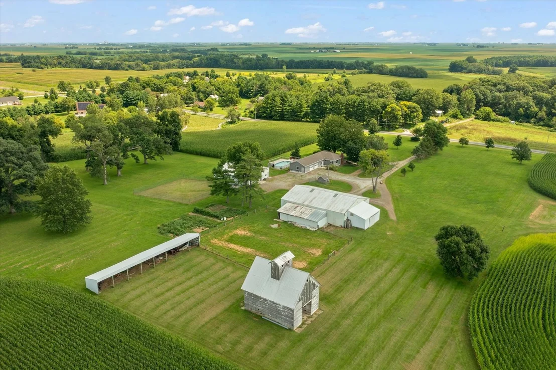 Photo of 2577 County Road 600 E