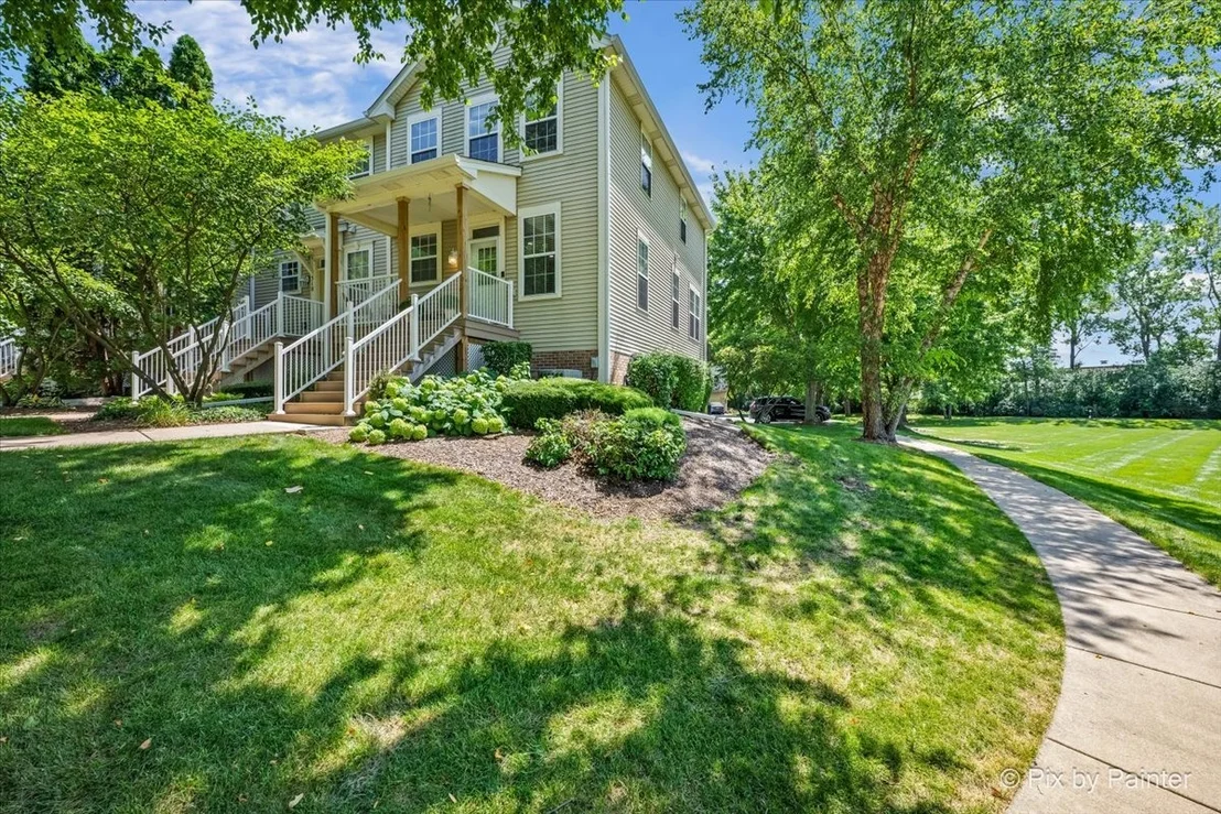 Photo of 512 Littleton Trail