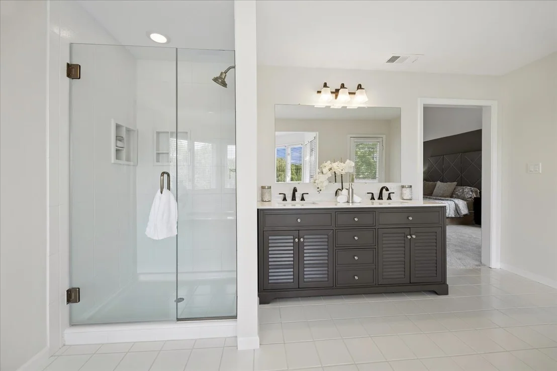 Photo of 2066 Bunker Circle