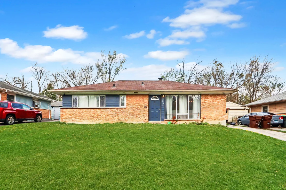 Photo of 190 Monee Road