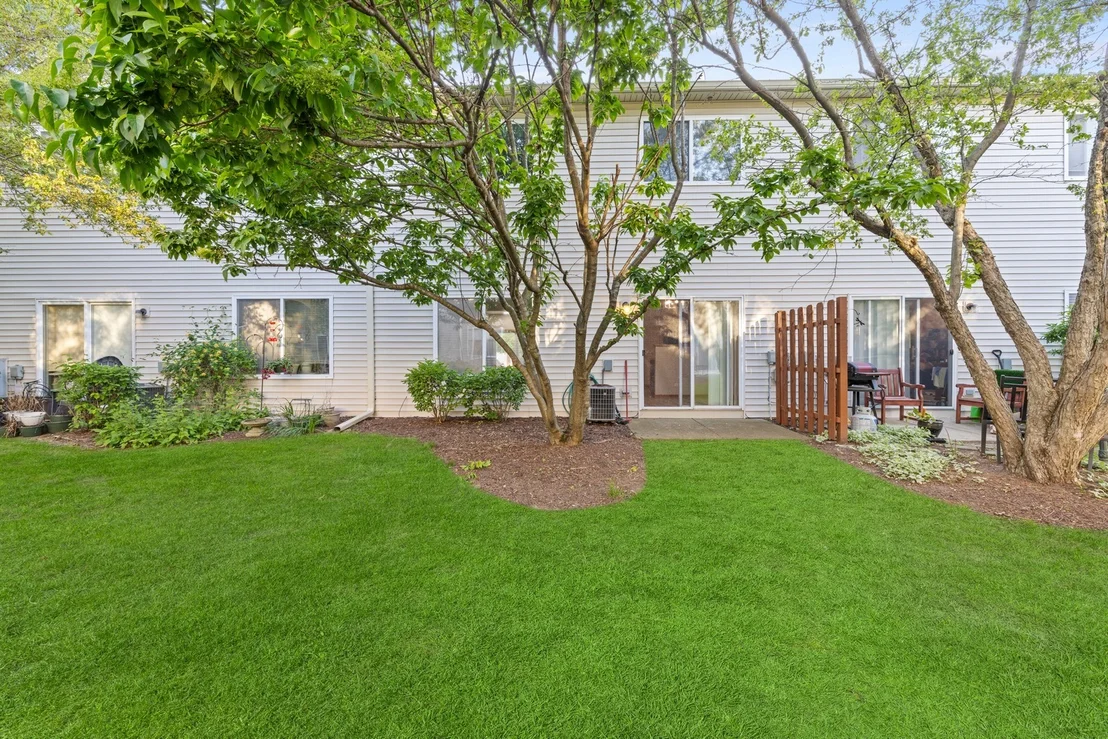 Photo of 2247 Stoughton Drive