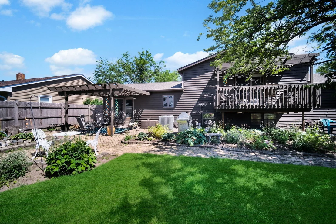 Photo of 214 Concord Drive