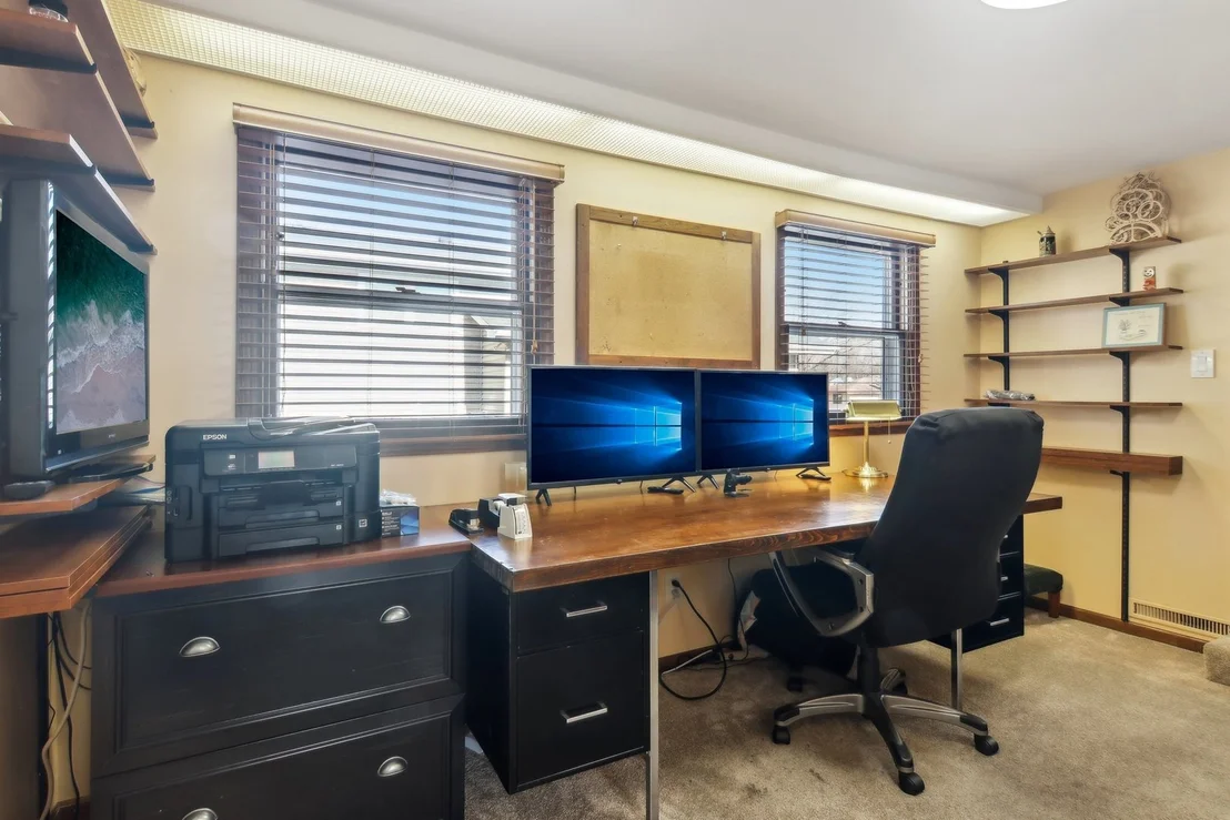 Photo of 6910 Eleanor Place