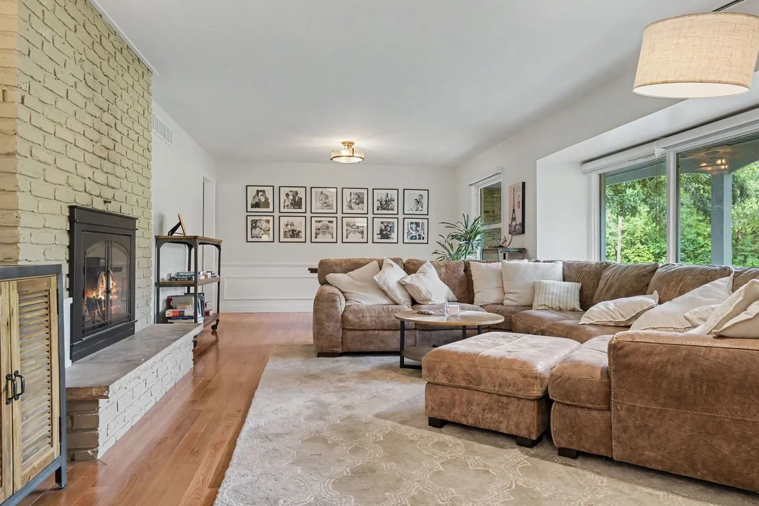 Photo of 496 Rulison Drive
