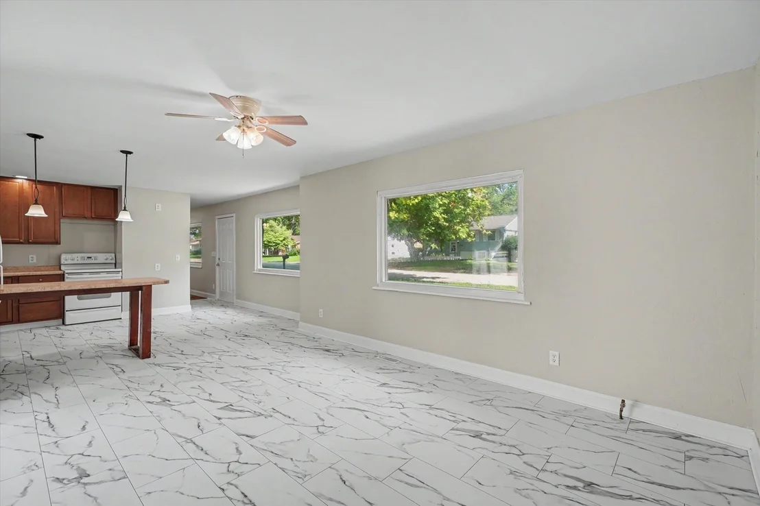 Photo of 3203 W Daniel Street