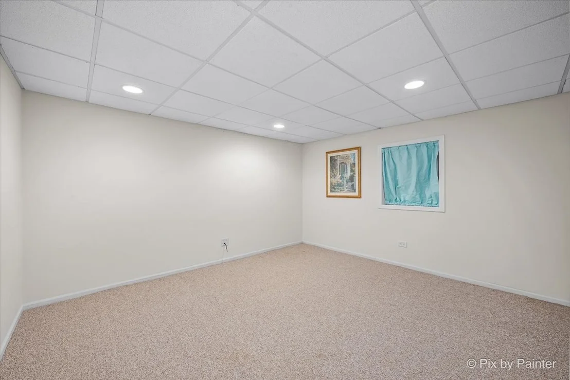 Photo of 20 LOCHBROOK Lane