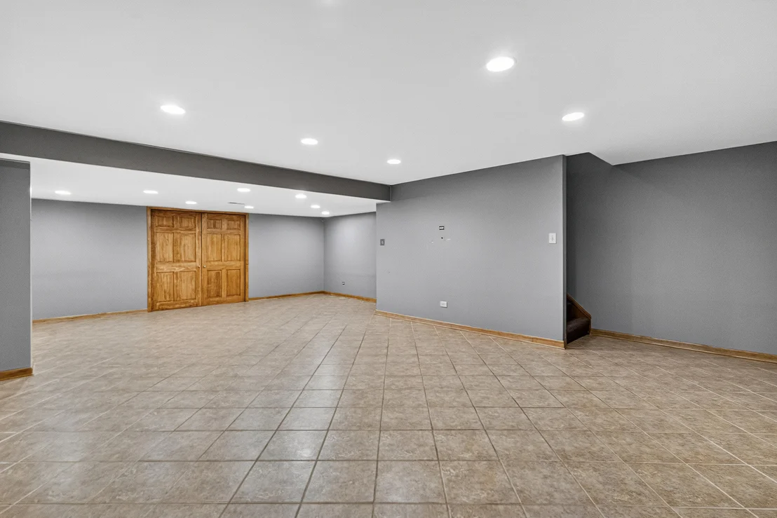Photo of 19902 Green Meadows Parkway