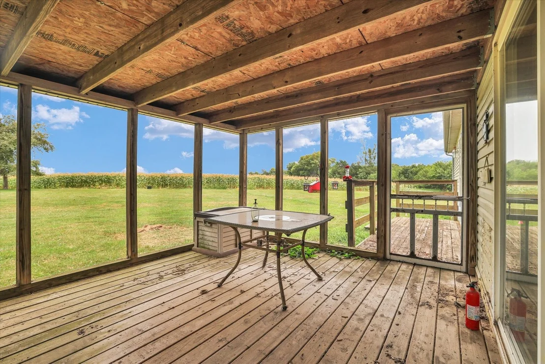 Photo of 425 County Road 1575 E