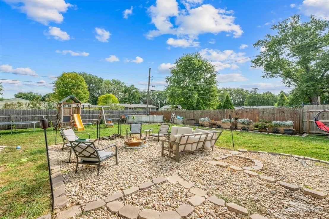Photo of 1625 Sunrise Drive
