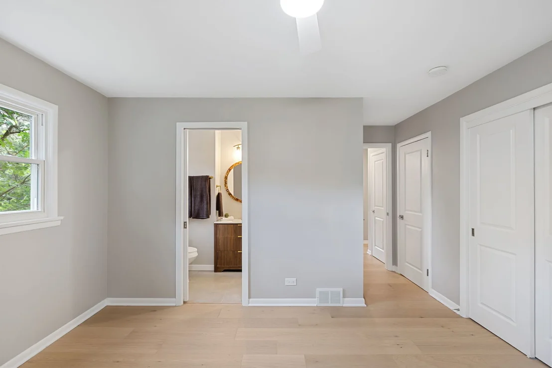 Photo of 624 Willow Lane
