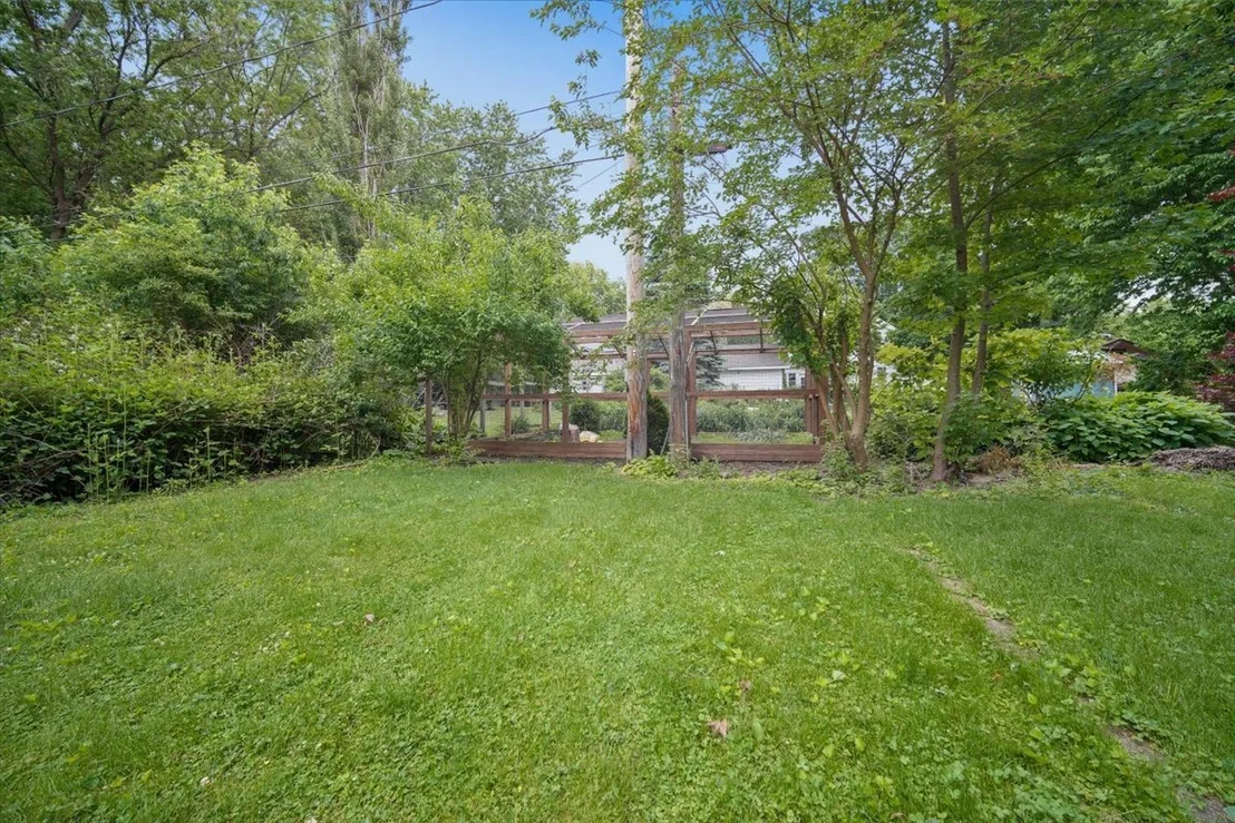 Photo of 616 Normal Avenue