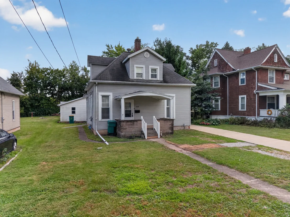 Photo of 115 7th Street