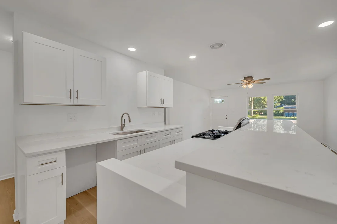 Photo of 403 W James Street