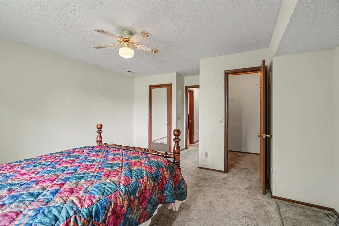 Photo of 711 Higgins Road