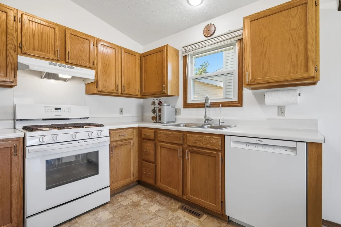 Photo of 2813 Rocksbury Drive