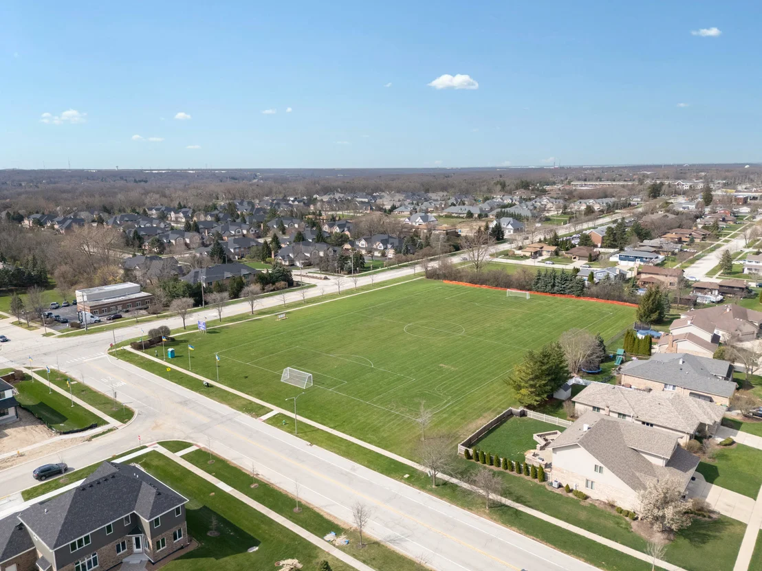 Photo of 1385 Overton Drive
