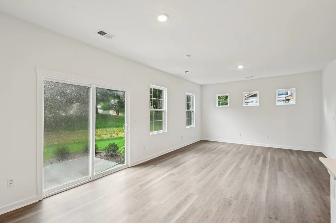 Photo of 6455 maple glen Drive