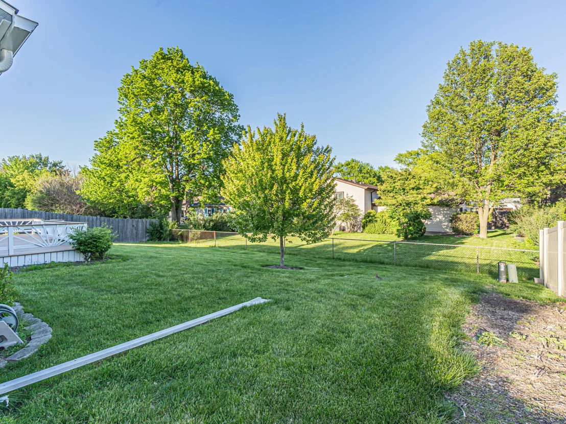 Photo of 1145 N Thackeray Drive