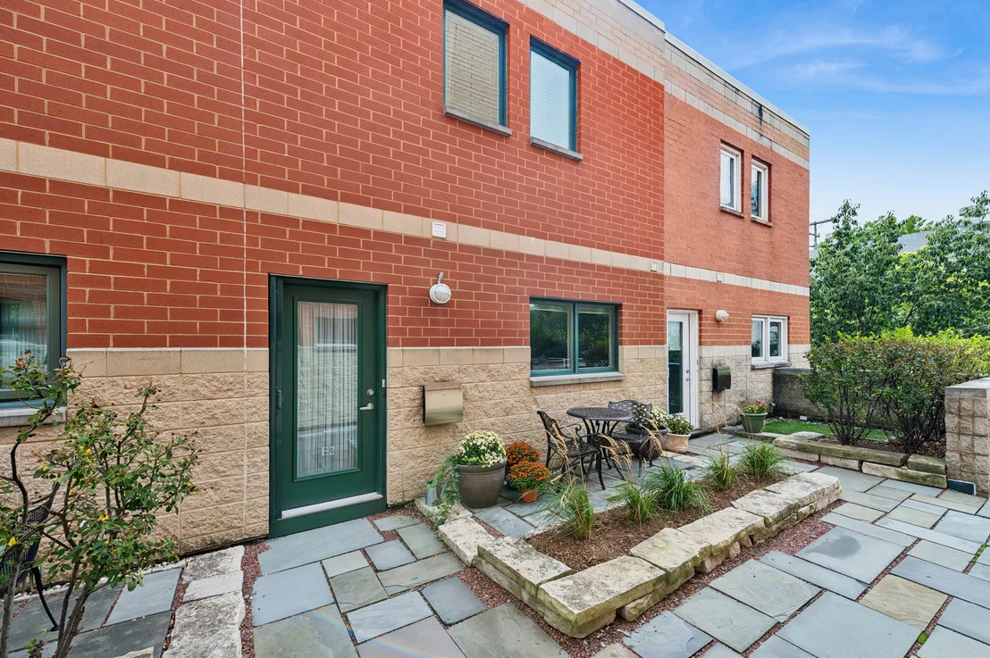 Photo of Unit E2 at 1889 Maple Avenue