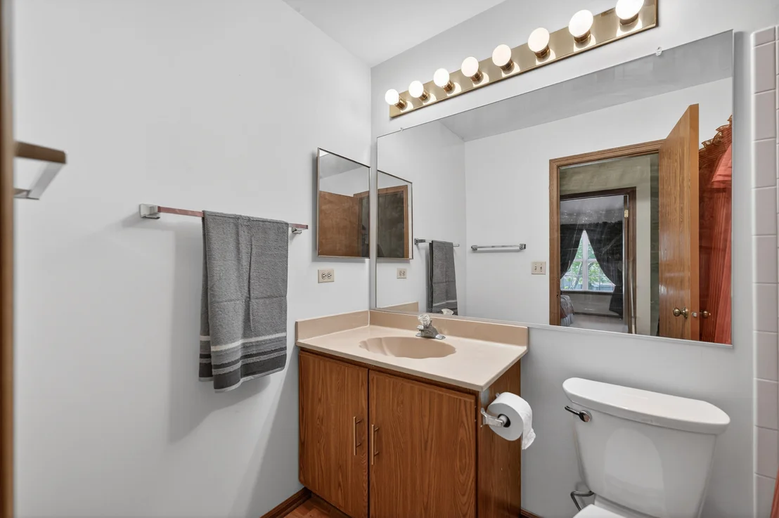 Photo of 722 Aspen Drive